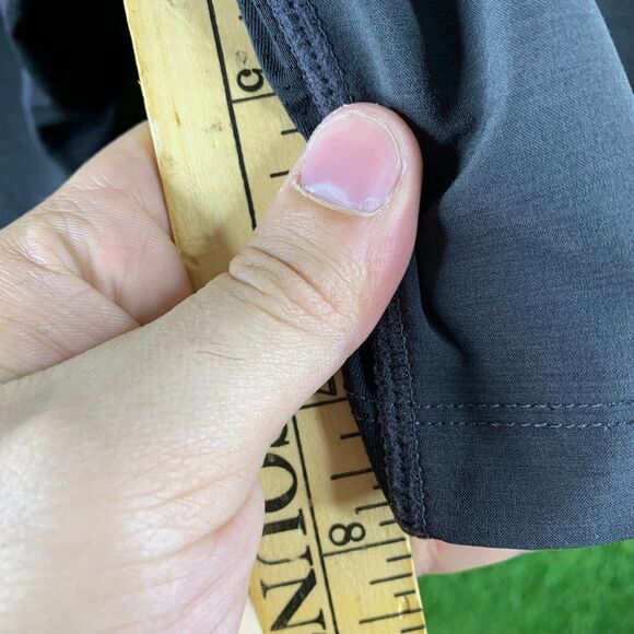 Fabletics Shorts Mens gray Unlined Stretch Running 8" Franchise Gym 32 x 8 - Picture 6 of 8